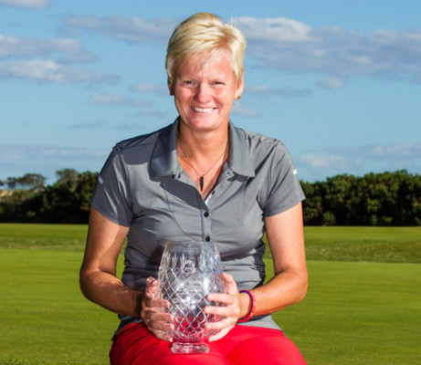 31/08/2014. Ladies European Tour 2014 . Aberdeen Asset Management Ladies Scottish Open Presented by Event Scotland. Archerfield Links, East Lothian, Scotland, 29-31 August. Trish Johnson of England with the trophy. Credit: Tristan Jones