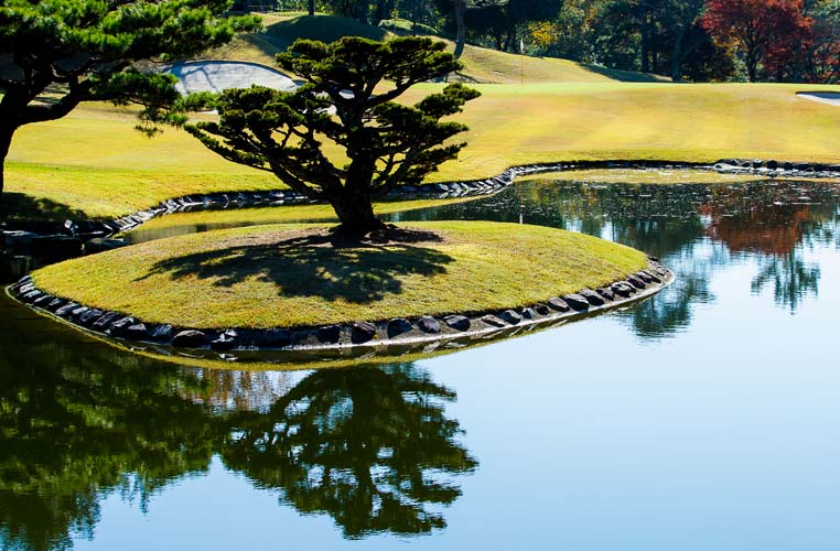 29/11/2016 Ladies European Tour 2016: The Queens presented by Kowa, Miyoshi Country Club, Aichi, Nagoya Japan. 2-4 December. A picture of the lake in front of the par 3 8th hole. Credit: Tristan Jones