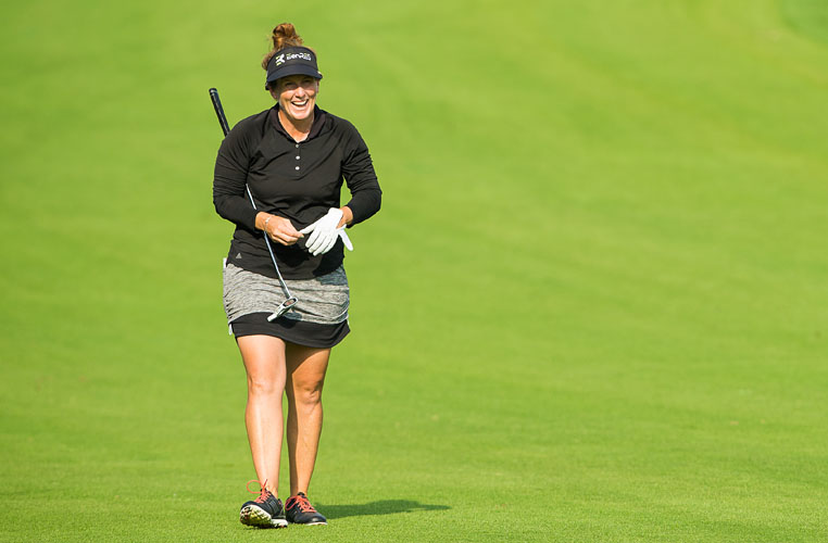 08/12/2016 Ladies European Tour 2016: Omega Dubai Ladies Masters, Emirates Golf Club, Dubai, UAE. 7-10 December. Beth Allen of the USA during the first round. Credit: Tristan Jones