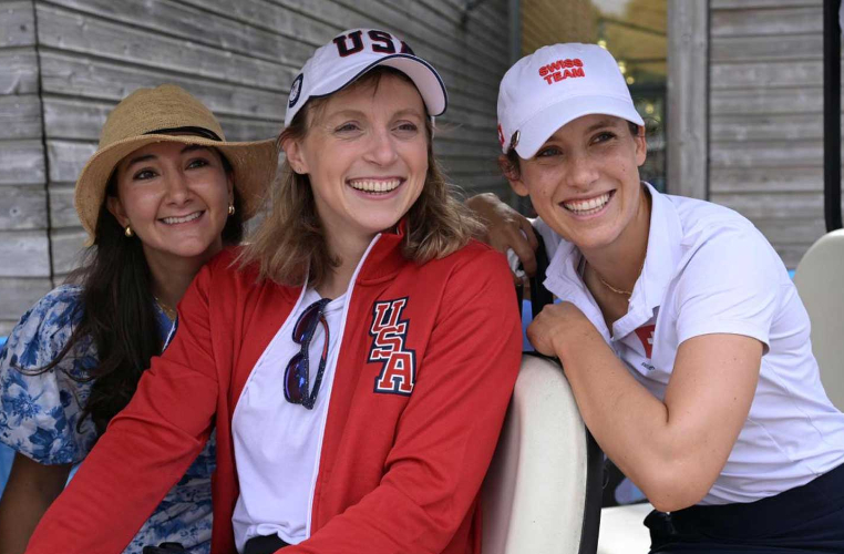 Albane Valenzuela and Katie Ledecky